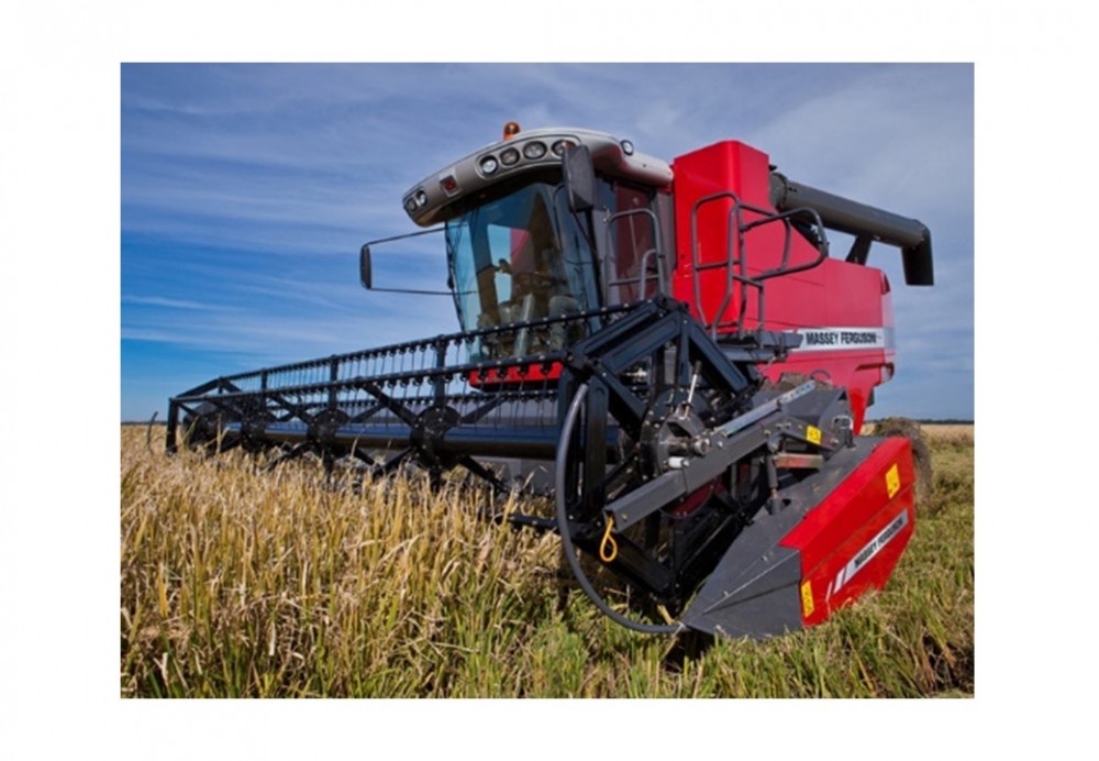 Colheitadeira Massey Ferguson MF 5690