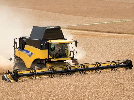Colheitadeira New Holland CR 9090