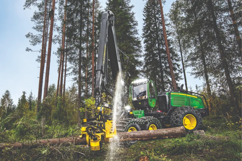 Harvester John Deere 1470G