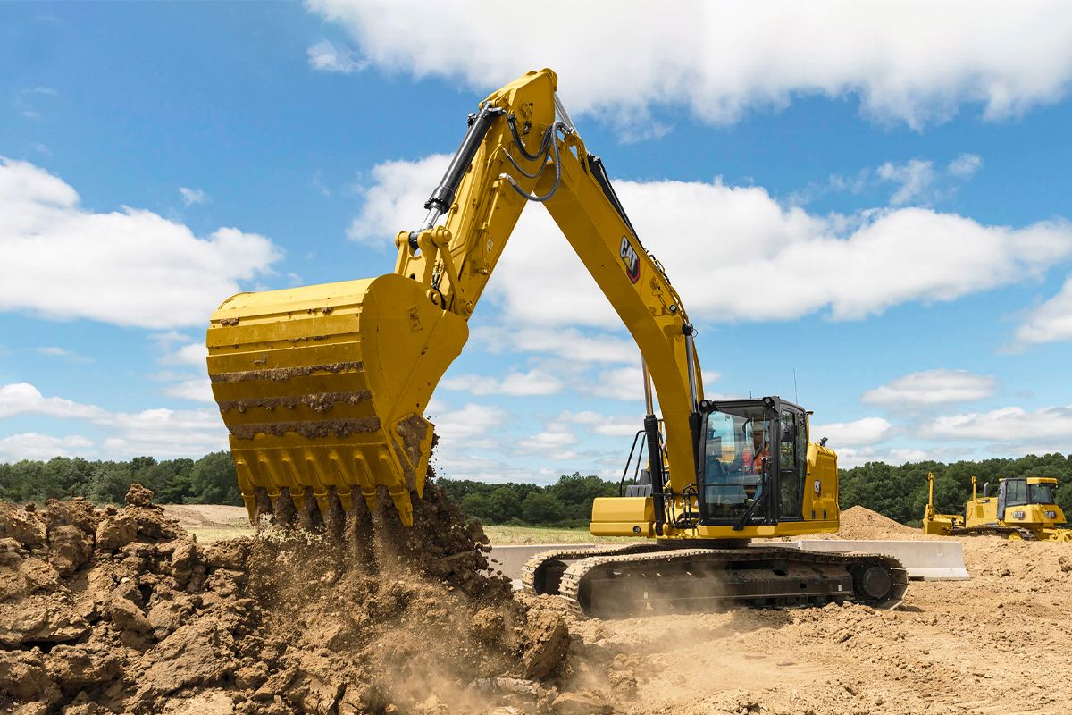 Escavadeira Caterpillar 323