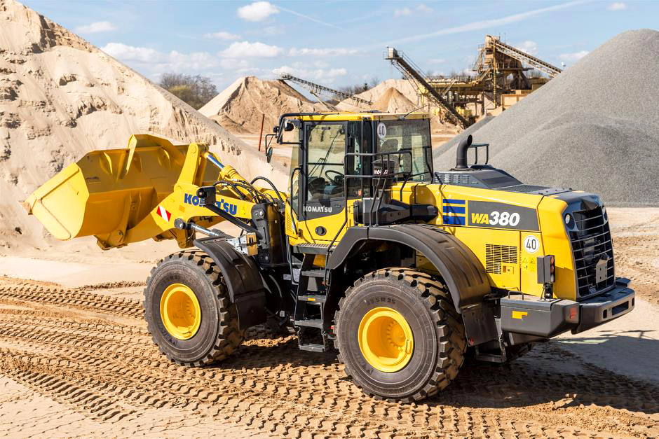 Pá Carregadeira Komatsu WA380