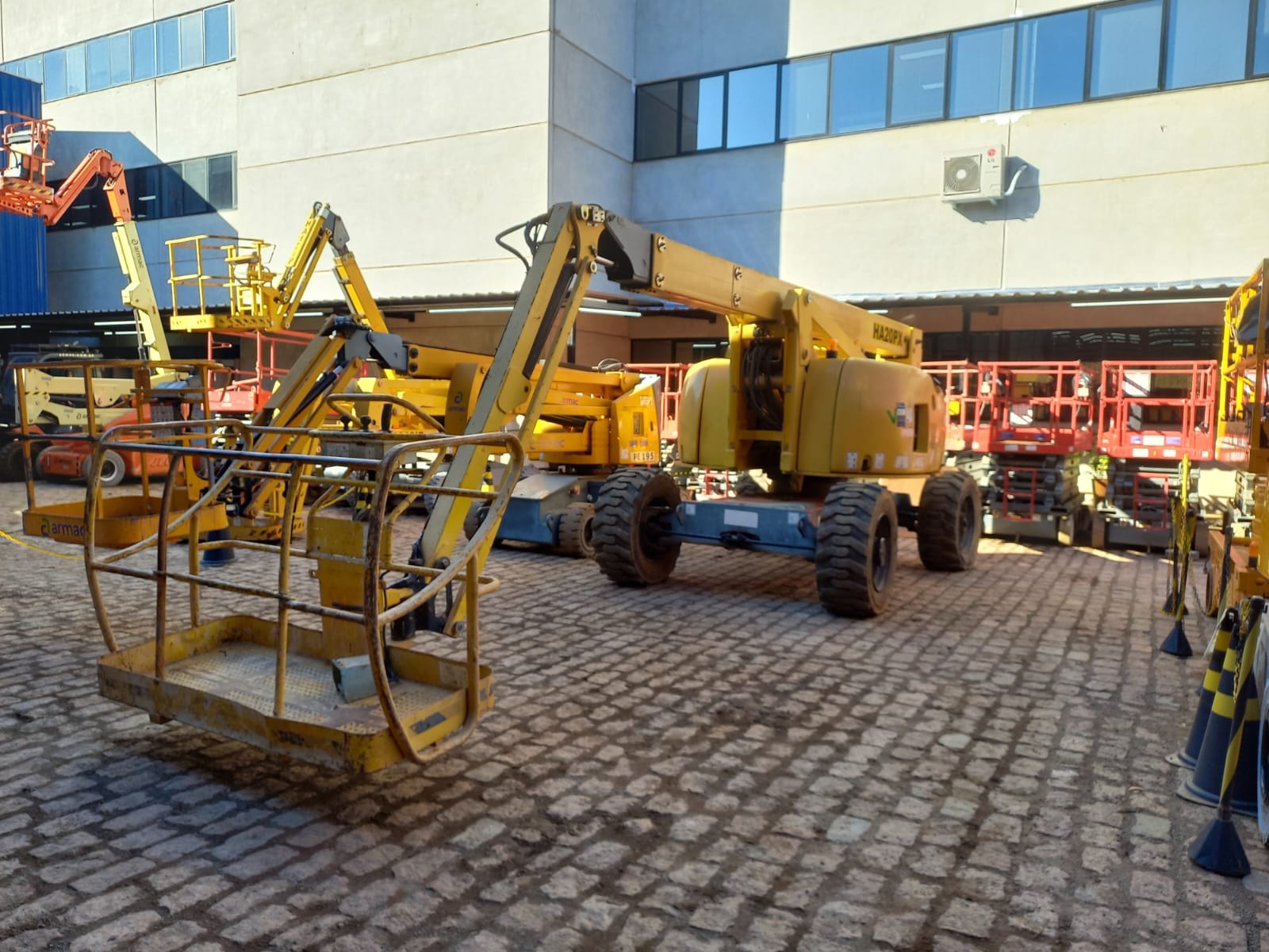 Plataforma HAULOTTE HA 20PX ano 2022