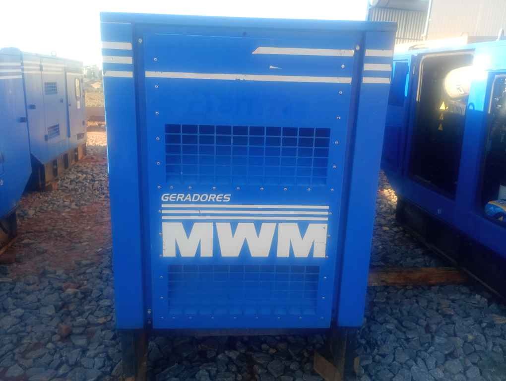 Gerador de Energia MWM 55 kVA ano 2022 - 55 kVA - Outros