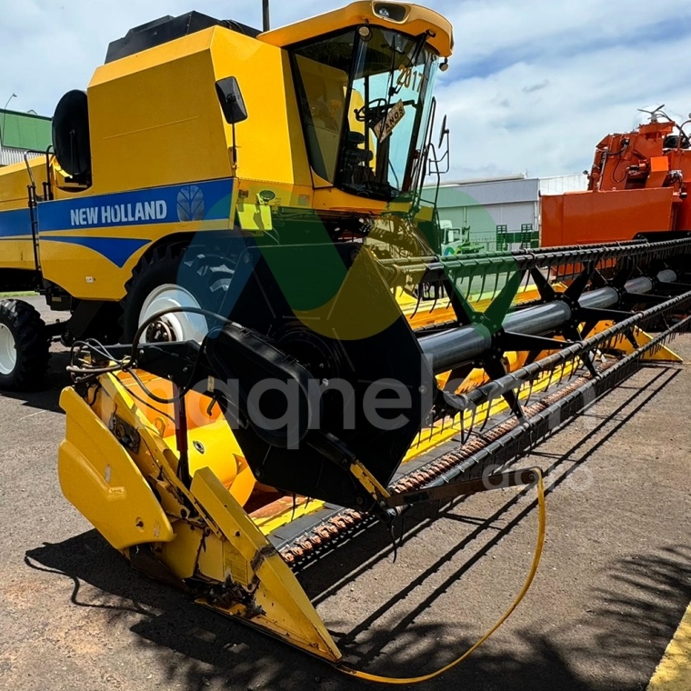 Colheitadeira New Holland TC 5090   ano 2017