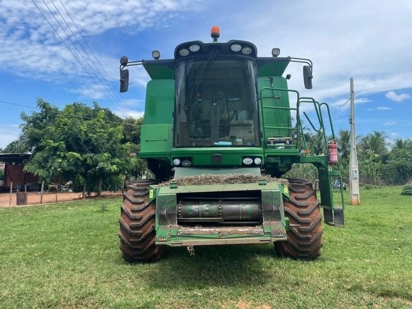 Colheitadeira John Deere 1470 ano 2012 - 1470 - Máquinas Agrícolas