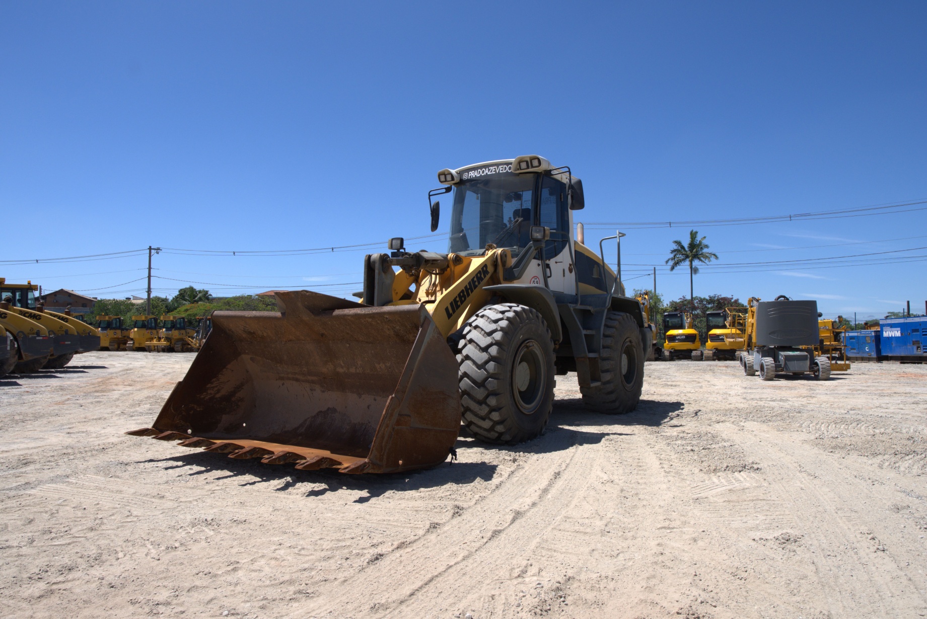 Pá Carregadeira Liebherr L580 ano 2021