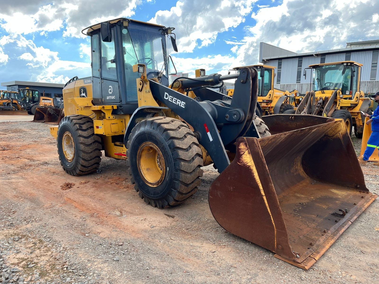 Pá Carregadeira John Deere 624K ano 2021 - 624K - Máquinas de Linha Amarela