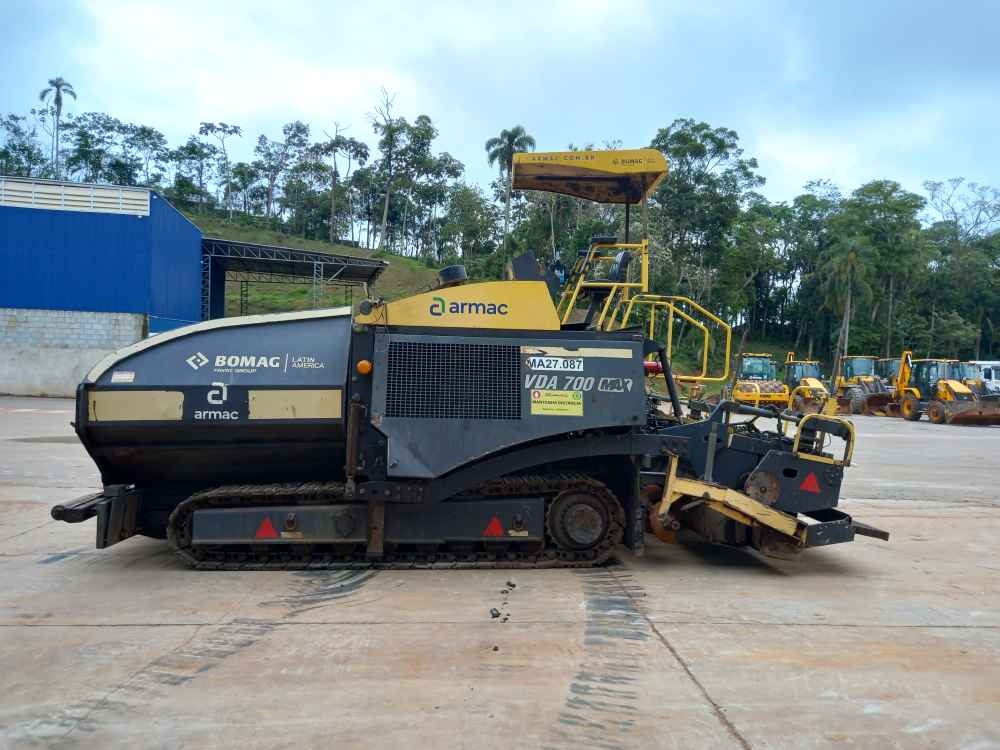 Vibroacabadora bomag VDA 700 MAX ano 2018
