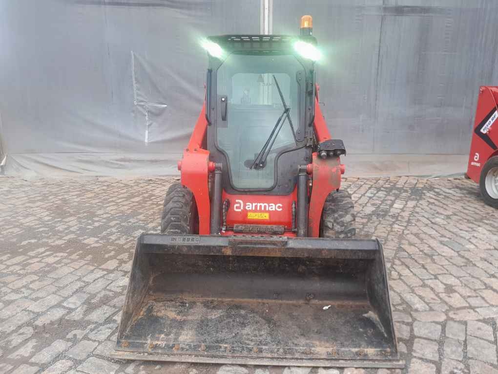 Mini Carregadeira Manitou 1650R ano 2022 - 1650R - Máquinas de Linha Amarela