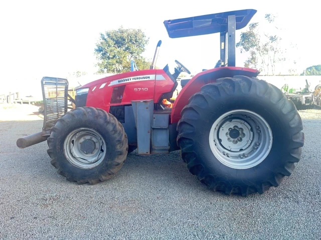 Trator Massey Ferguson MF 5710 ano 2022