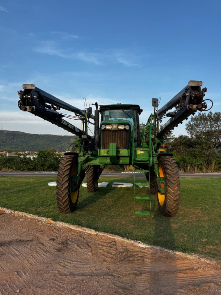 Pulverizador Autopropelido John Deere 4730 ano 2016