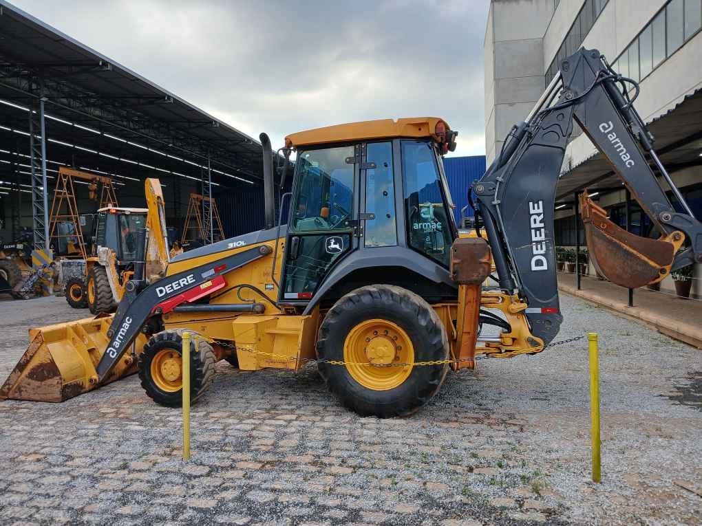 Retroescavadeira John Deere 310L ano 2021