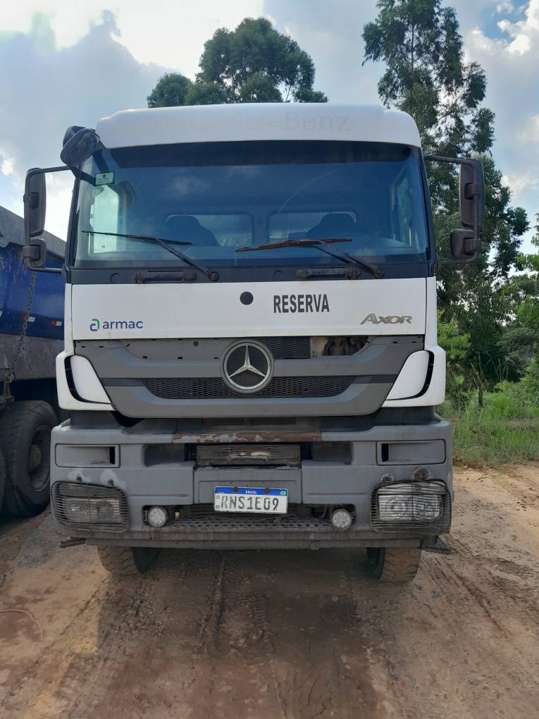 Caminhão Mercedes Benz Axor 4144 K 6x4 2p (diesel) ano 2019 - Axor 4144 K 6x4 2p (diesel) - Caminhões e Carretas