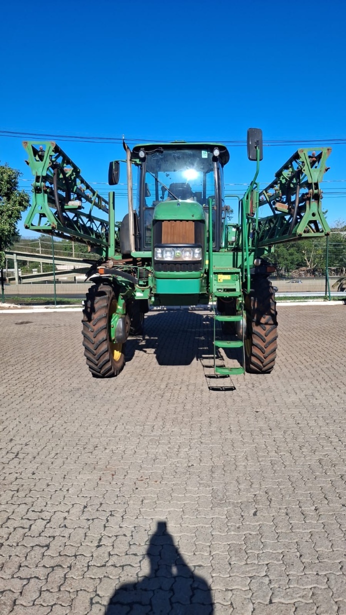 Pulverizador Autopropelido John Deere 4630 ano 2013