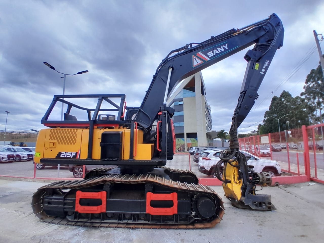 Escavadeira SANY SY215C ano 2021
