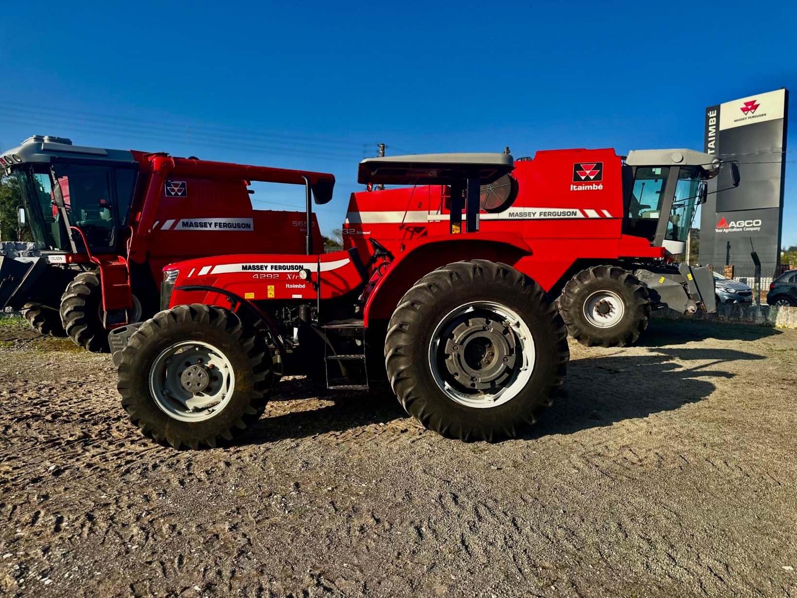 Trator Massey Ferguson 4292 XTRA ano 2022