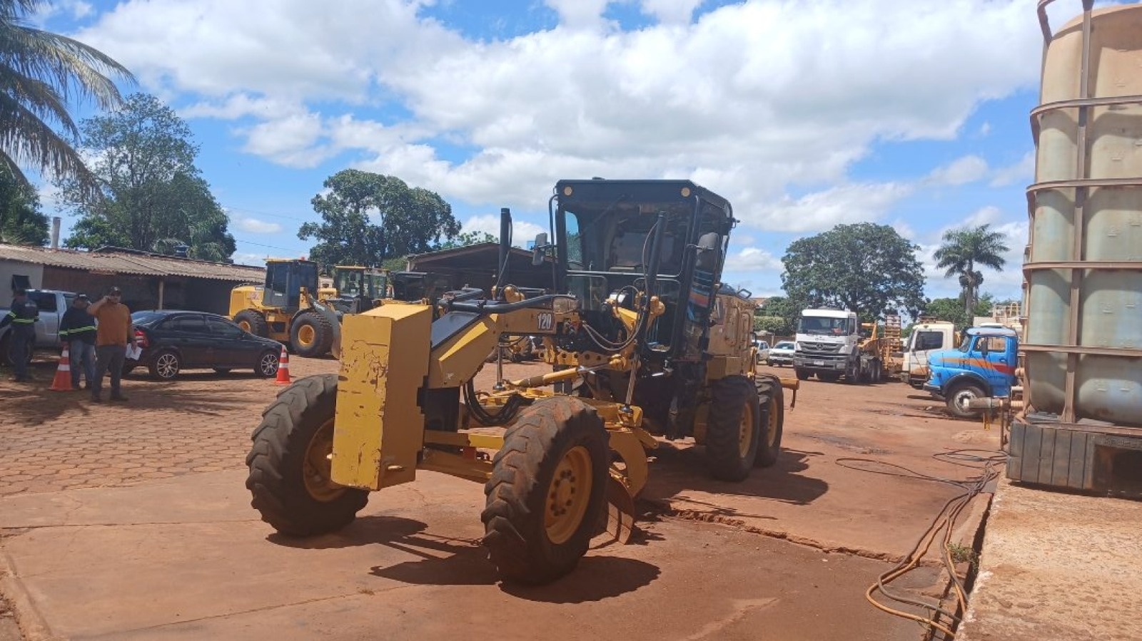 Motoniveladora Caterpillar 120K ano 2021