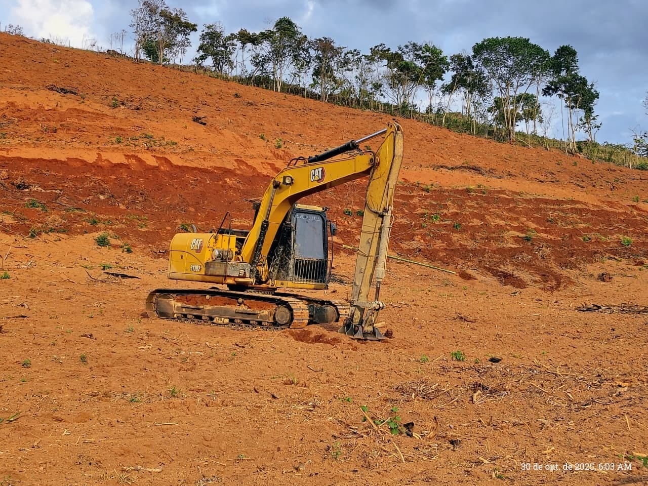 Escavadeira Caterpillar 313D2L ano 2020 - 313D2L - Máquinas de Linha Amarela