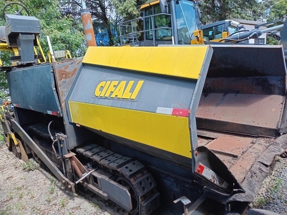 Vibroacabadora Cifali VDA600 ano 2000