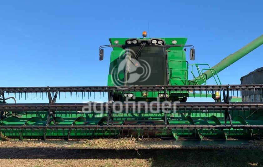 Colheitadeira John Deere 1570 ano 2012 - 1570 - Máquinas Agrícolas