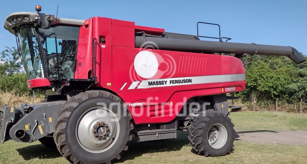 Colheitadeira Massey Ferguson MF 9895 ano 2018