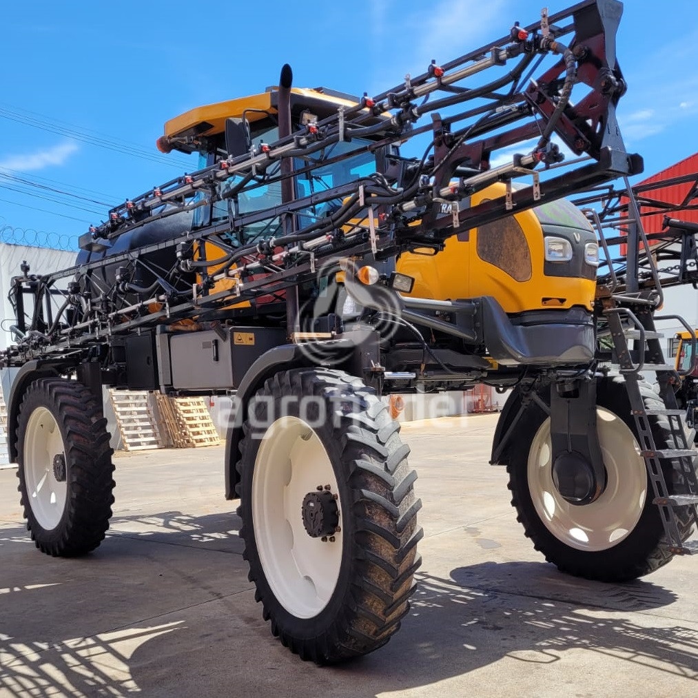 Pulverizador Autopropelido Valtra BS3020H ano 2016