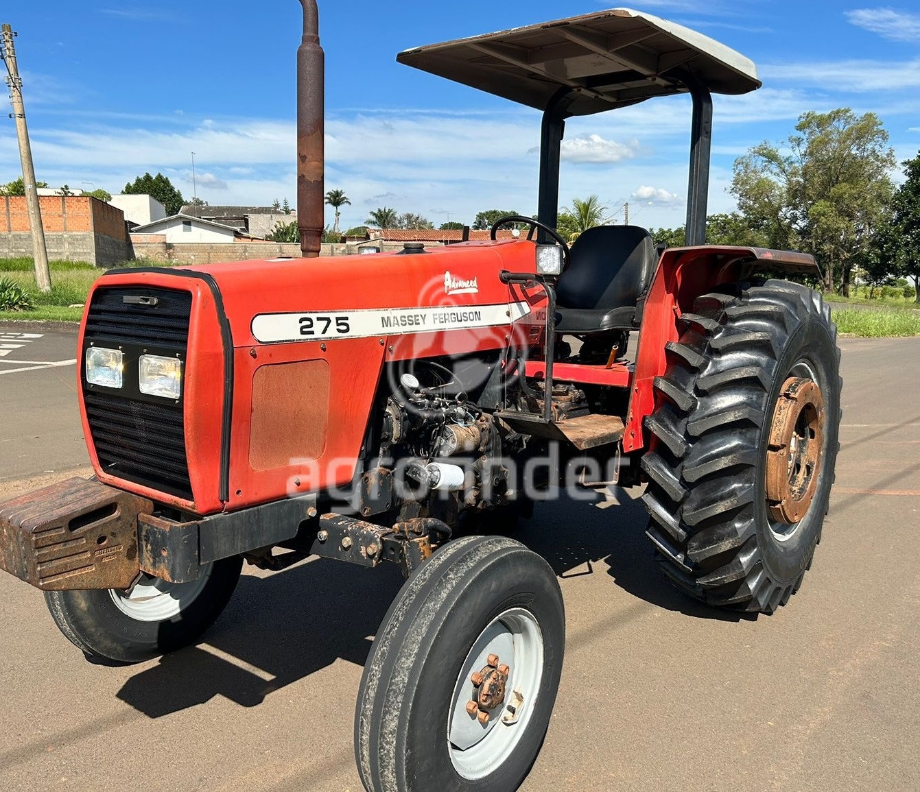 Trator Massey Ferguson MF 275 ano 2003 - MF 275 - Máquinas Agrícolas