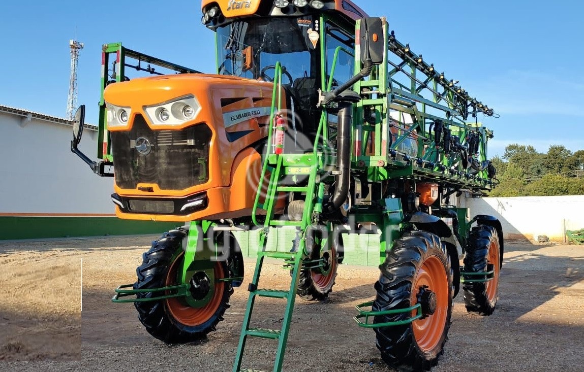 Pulverizador Autopropelido Stara Gladiador 2300 ano 2018