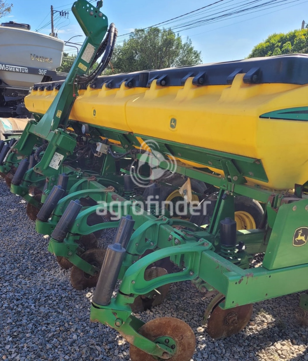Plantadeira John Deere 2115 CCS ano 2018
