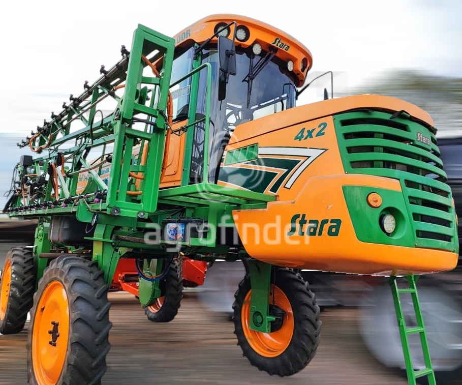 Pulverizador Autopropelido Stara Gladiador 2300 ano 2011 - Gladiador 2300 - Máquinas Agrícolas