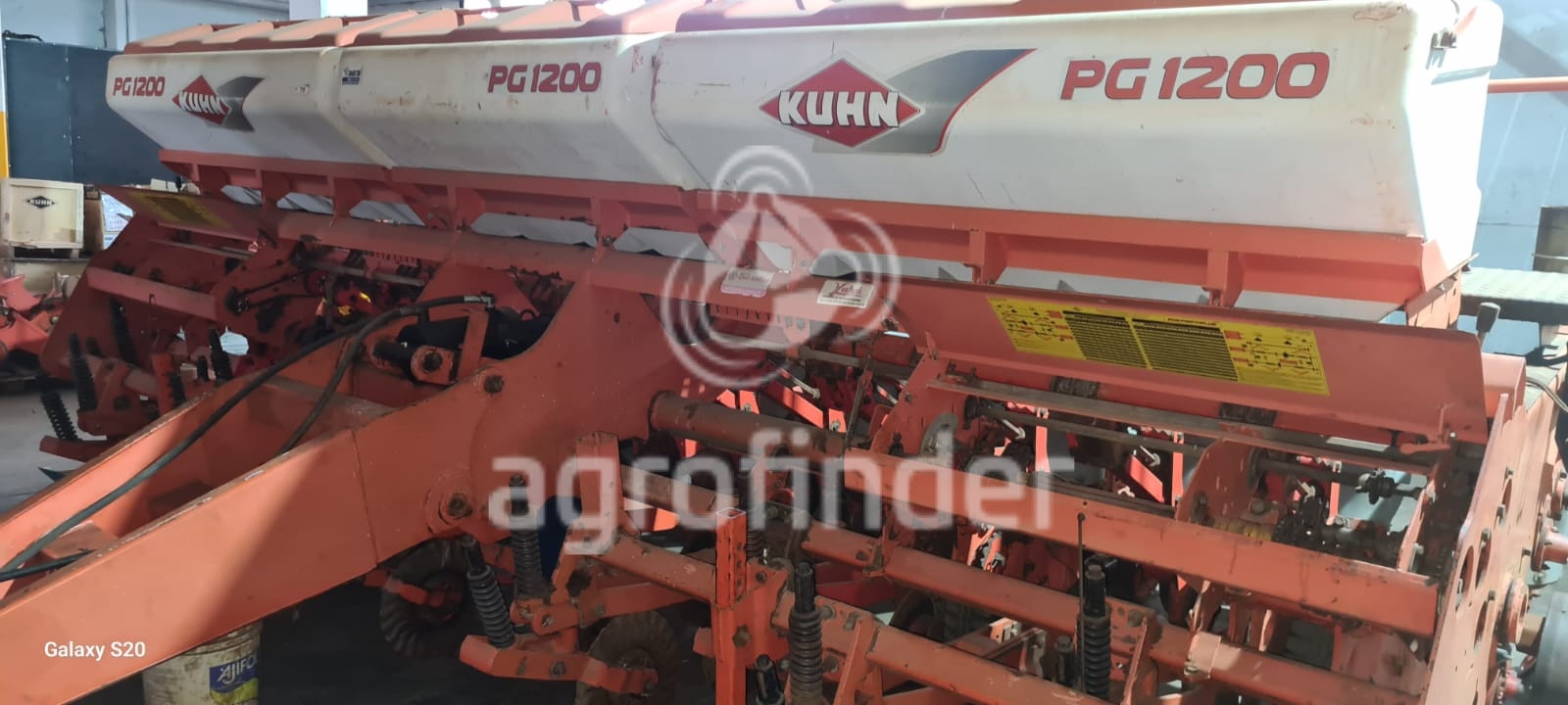 Plantadeira Kuhn PDM PG 1200 ano 2010 - PDM PG 1200 - Implementos para Plantio
