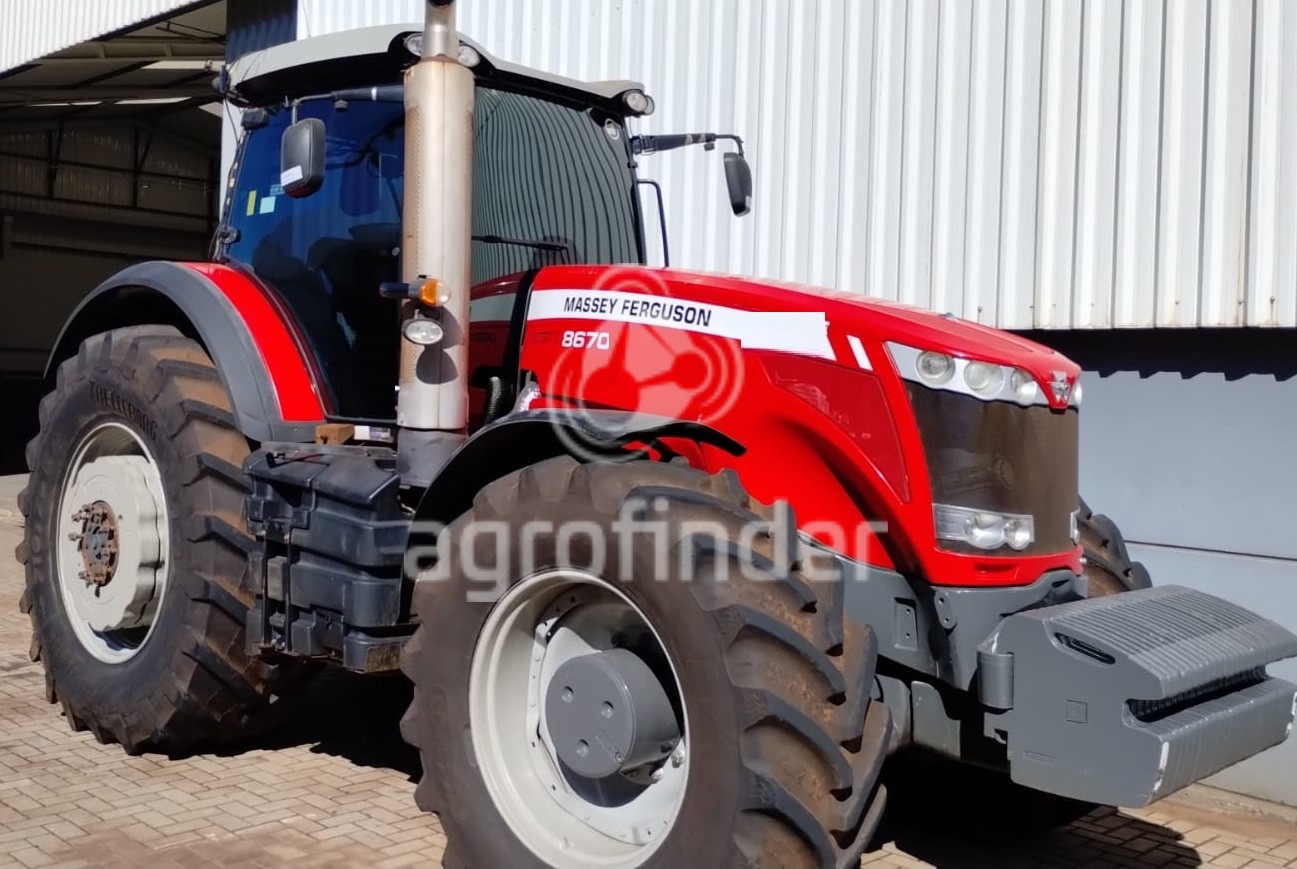 Trator Massey Ferguson MF 8670 ano 2014
