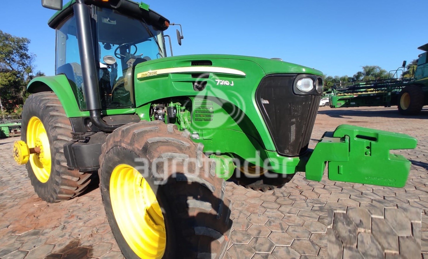 Trator John Deere 7210J ano 2013 - 7210J - Máquinas Agrícolas