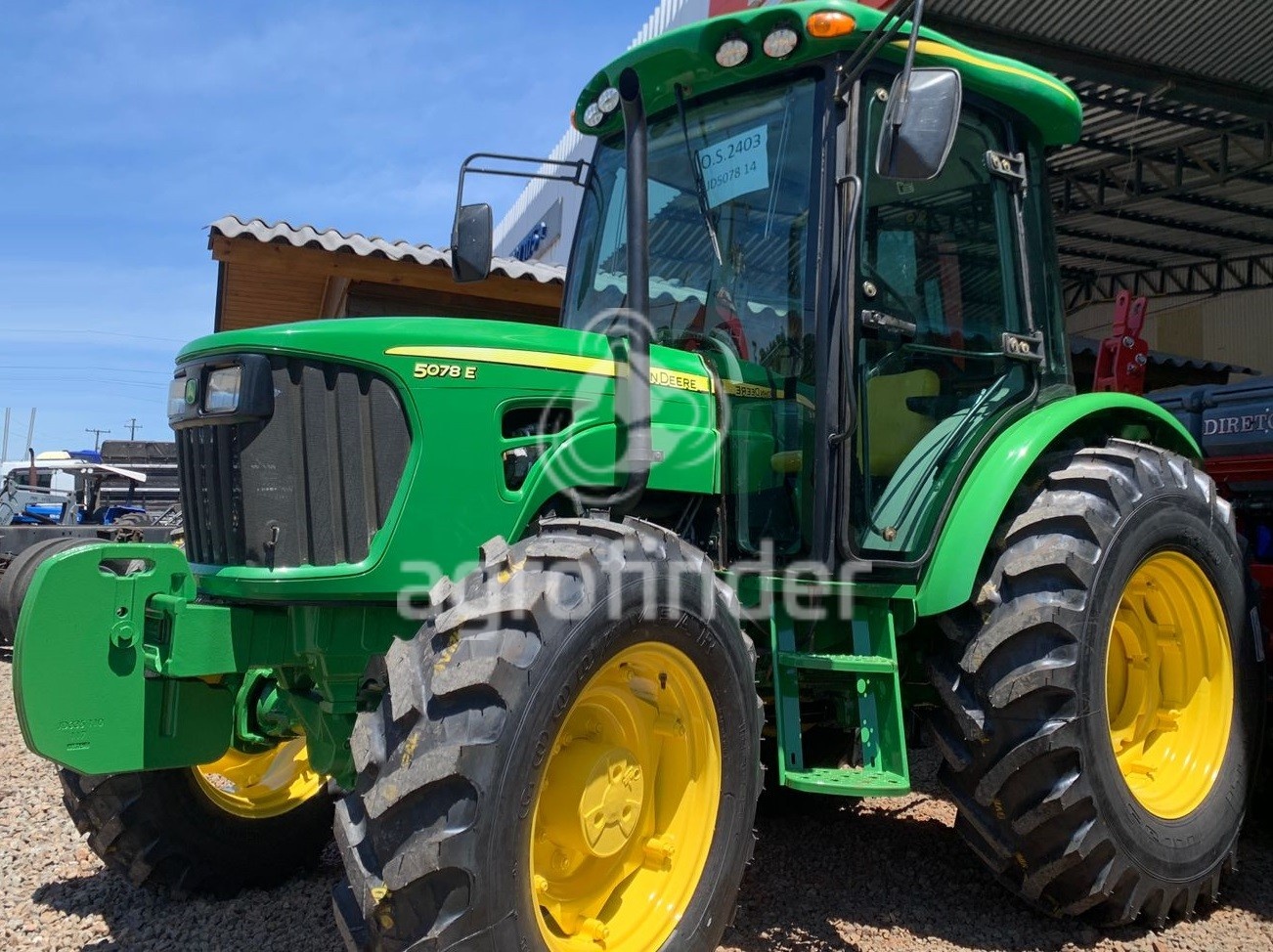 Trator John Deere 5078 E ano 2014 - 5078 E - Máquinas Agrícolas