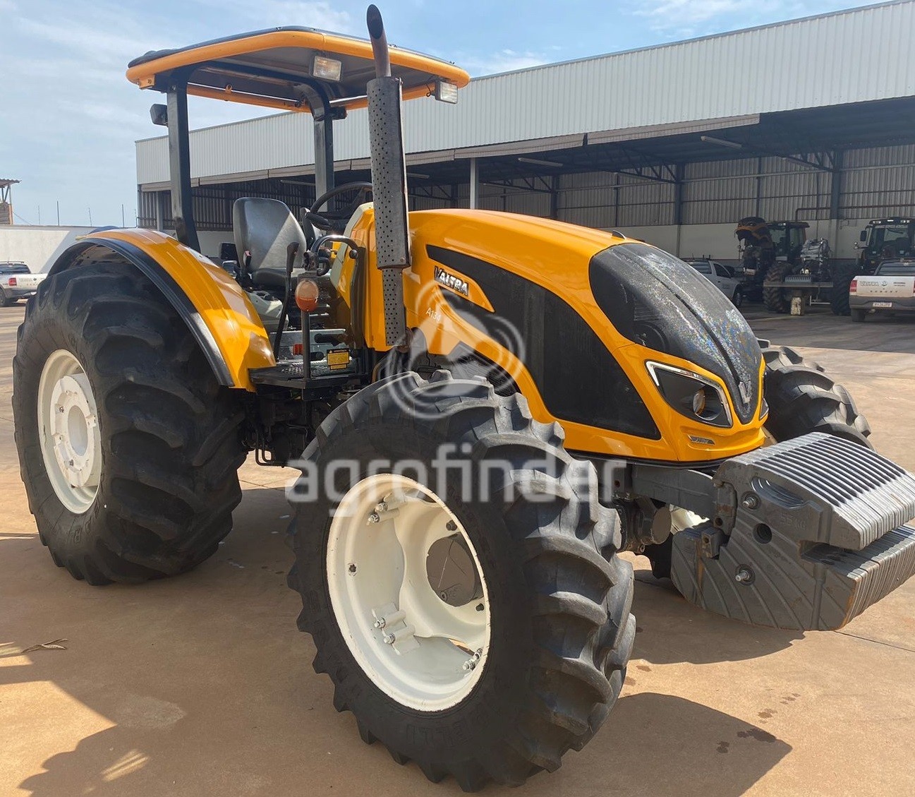 Trator Valtra A134 HiTech ano 2019 - A134 HiTech - Máquinas Agrícolas