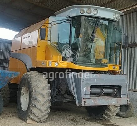 Colheitadeira Valtra BC4500 ano 2009