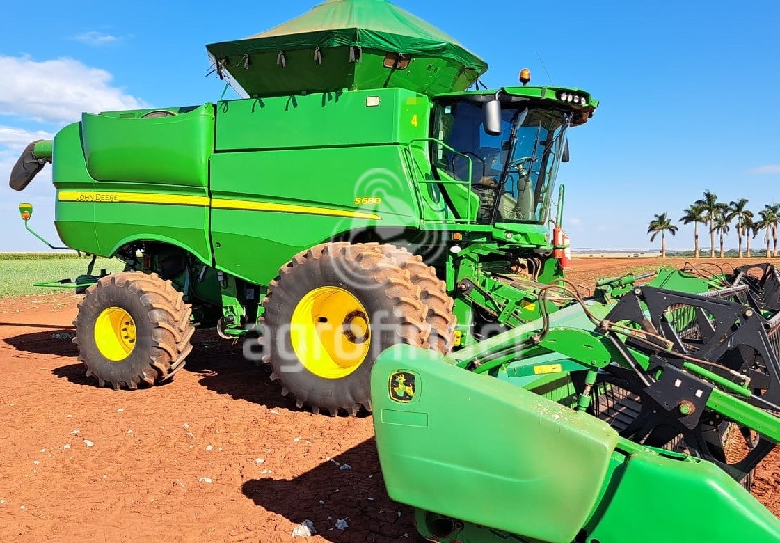 Colheitadeira John Deere S680 ano 2012