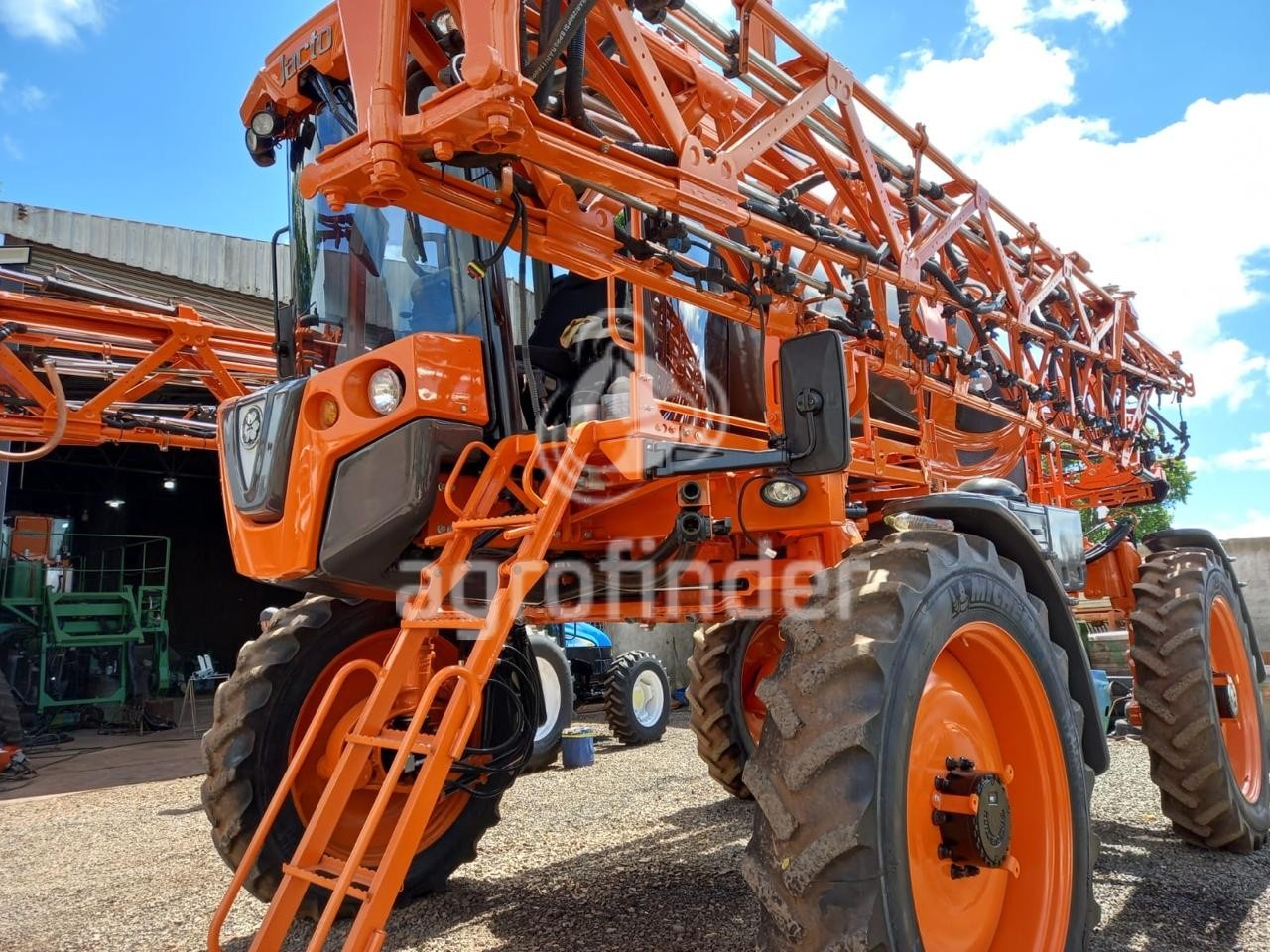 Pulverizador Autopropelido Jacto Uniport 3030 ano 2014