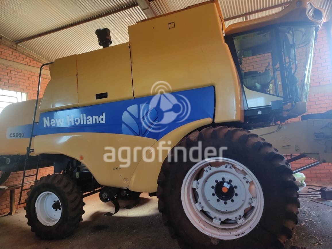 Colheitadeira New Holland CS660 ano 2004 - CS660 - Máquinas Agrícolas