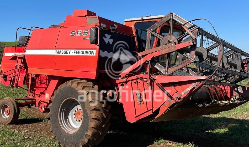 Colheitadeira Massey Ferguson MF 5650 ano 1989 - MF 5650 - Máquinas Agrícolas