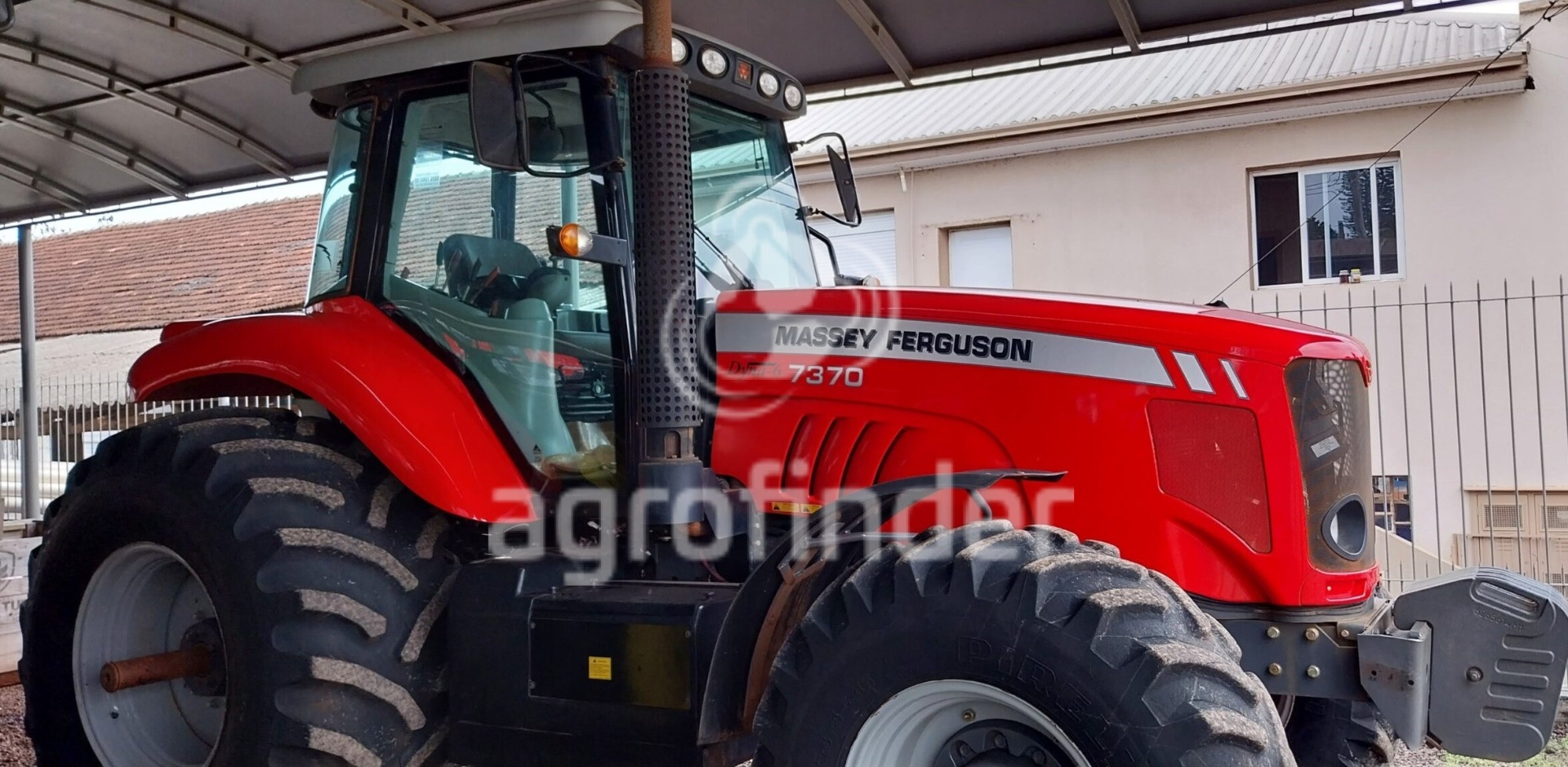 Trator Massey Ferguson MF 7370 ano 2010