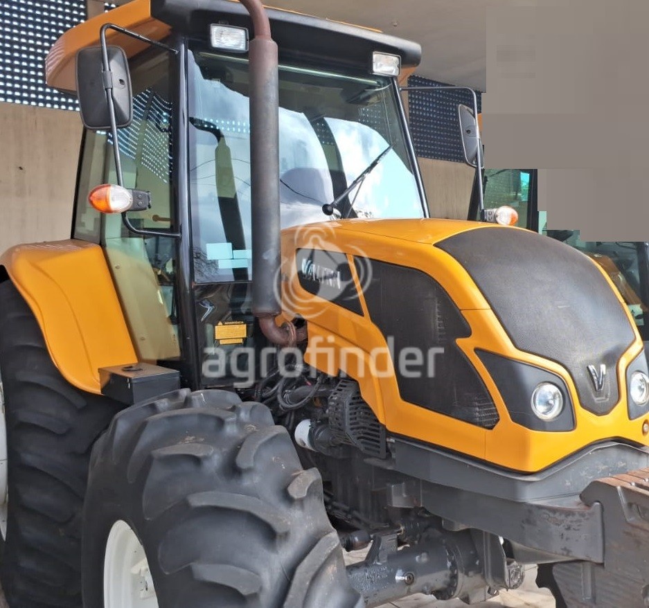 Trator Valtra A990R ano 2023