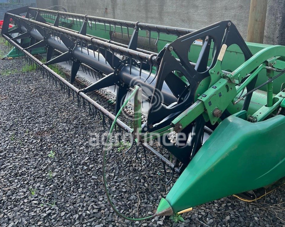 Plataforma John Deere 622F ano 2004