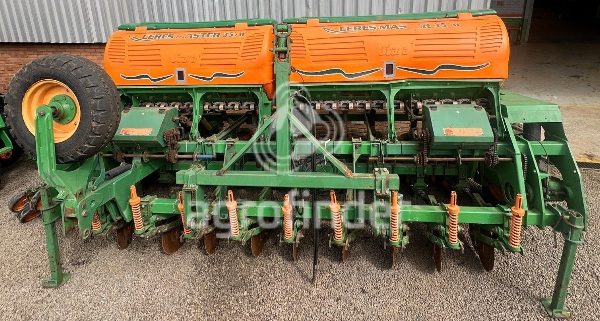 Plantadeira Stara Ceres Master 3570 ano 2013 - Ceres Master 3570 - Implementos para Plantio