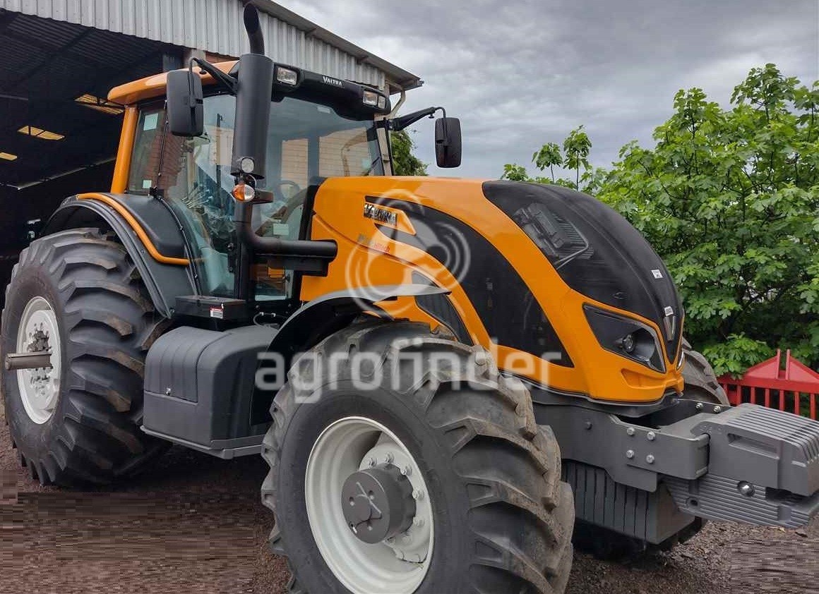 Trator Valtra BH 194 HiTech ano 2024