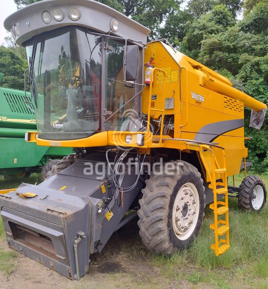 Colheitadeira Valtra BC4500 ano 2011