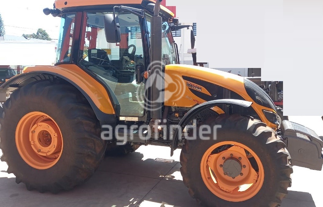 Trator Valtra A134 HiTech ano 2021 - A134 HiTech - Máquinas Agrícolas