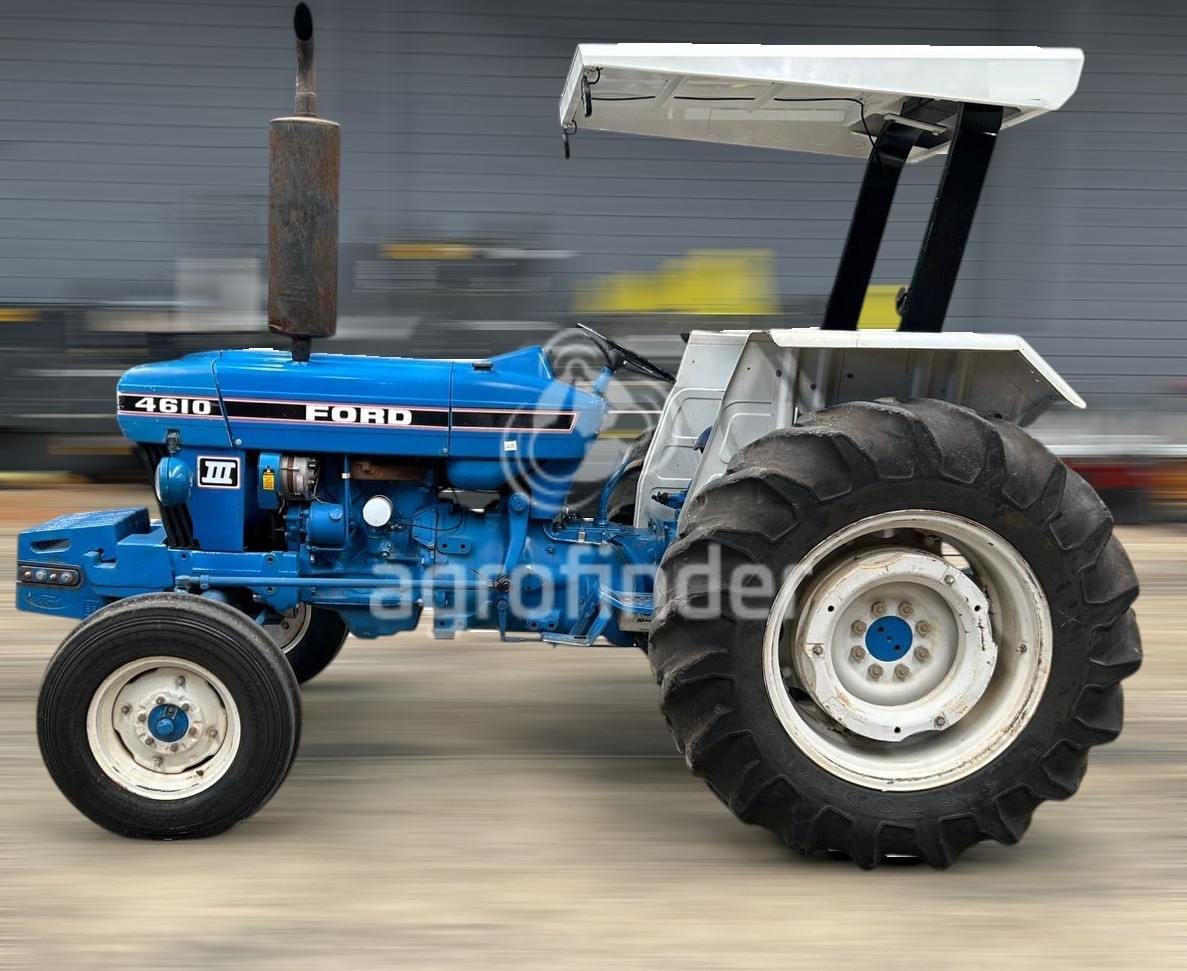 Trator Ford 4610 ano 1989