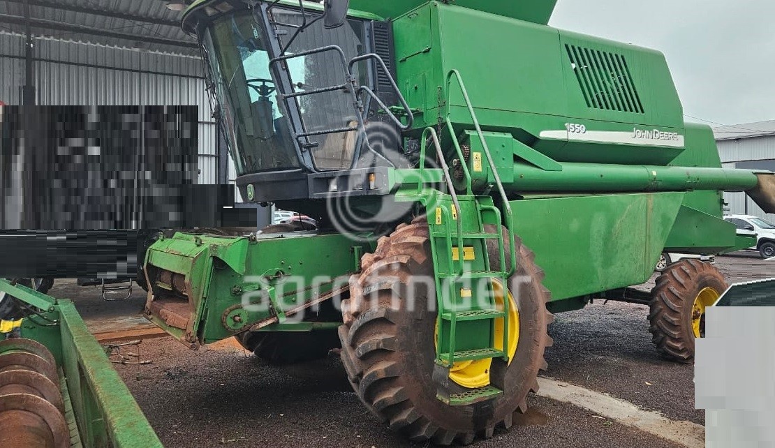 Colheitadeira John Deere 1550 ano 2002 - 1550 - Máquinas Agrícolas