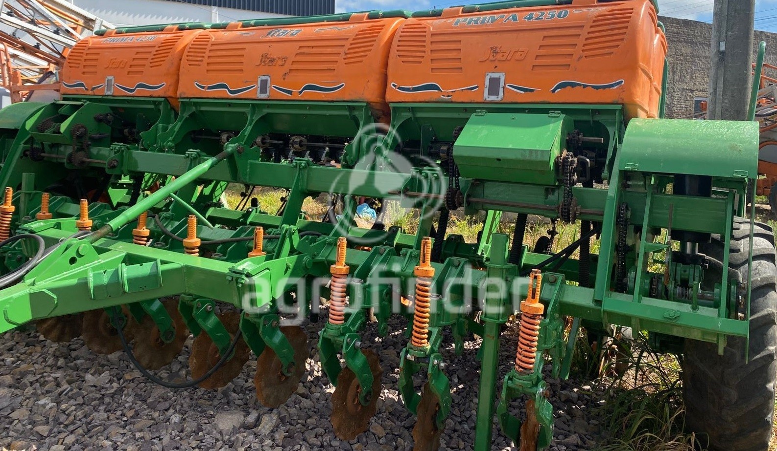 Plantadeira Stara Prima 4250 ano 2012 - Prima 4250 - Implementos para Plantio